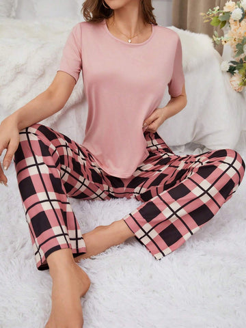 Baby Pink Colour Comfortable Women's Co-Ord Set