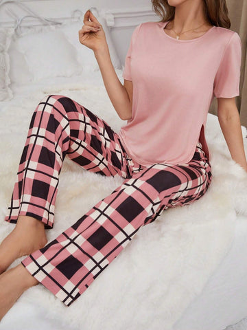 Baby Pink Colour Comfortable Women's Co-Ord Set